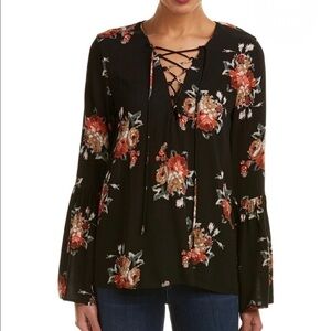 ON THE ROAD Black Floral Long Bell Sleeves Tunic Blouse Small